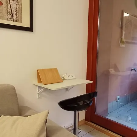 Bellissimo Bilocale Con Terrazzo Milano