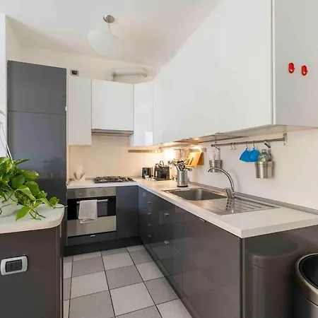 Bellissimo Bilocale Con Terrazzo * Mediolan